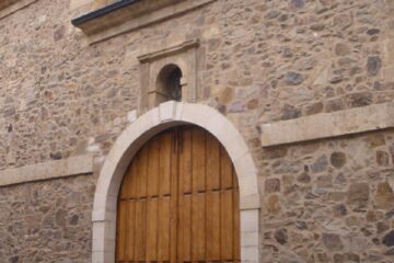 Fachada de la capilla de Jesús Nazareno en La Bañeza, León